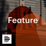 Podcast-Logo: "Feature" von Deutschlandfunk Kultur